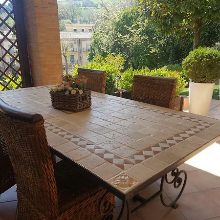 B&B La Casa Di Rita Porto San Giorgio Buitenkant foto